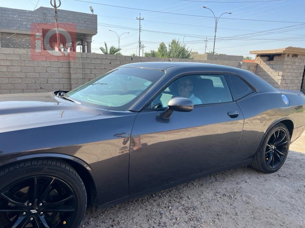 Dodge Challenger